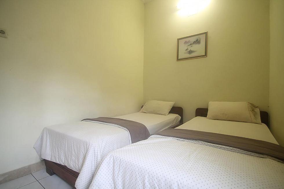 Hotel Villa Rawa Pening Pratama By Aparian Bandungan Bagian luar foto