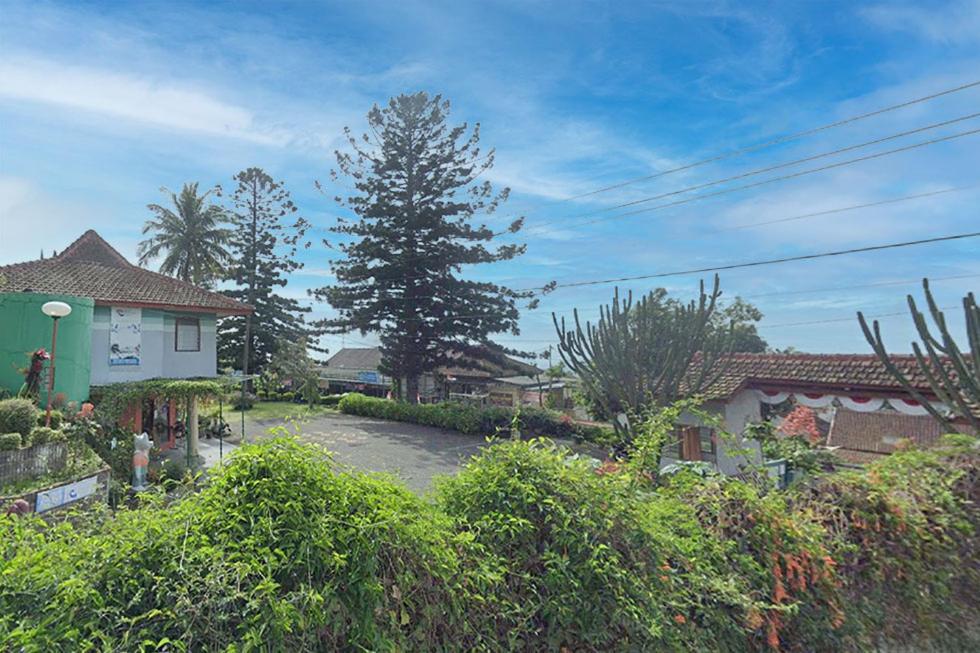 Hotel Villa Rawa Pening Pratama By Aparian Bandungan Bagian luar foto