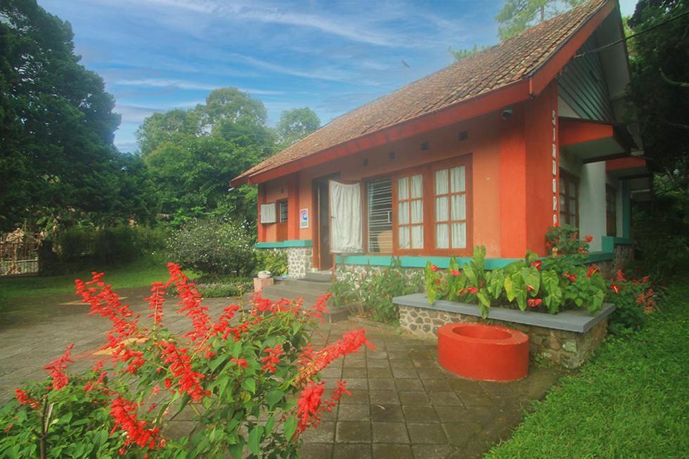 Hotel Villa Rawa Pening Pratama By Aparian Bandungan Bagian luar foto