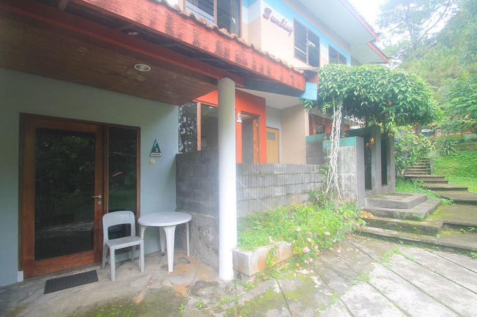 Hotel Villa Rawa Pening Pratama By Aparian Bandungan Bagian luar foto